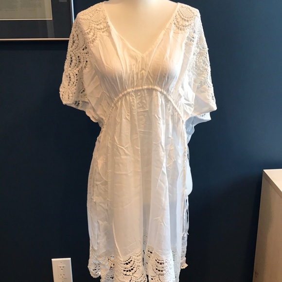 A Pea in the Pod Other - Maternity swim coverup size small flash 1 hour